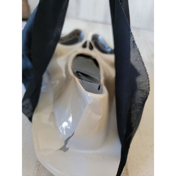 Scream AS IS Scary plastic mask costume Halloween - Picture 5 of 11